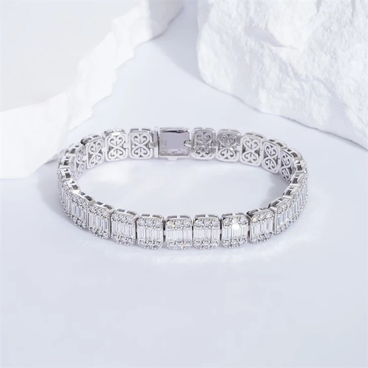18K Gold Moissanite Diamond Tennis Bracelet
