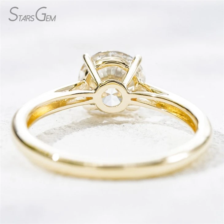 2 Carat Lab Grown Engagement Ring best