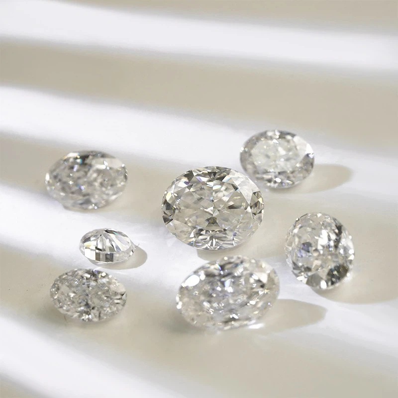 Crushed Ice Oval Diamond Moissanite