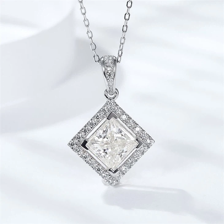 S925 Sterling Silver Moissanite Women Necklace high quality